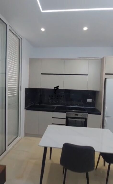 APARTAMENT ME QERA 1+1 KODRA E DIELLIT 60.000 LEKE FH-71064