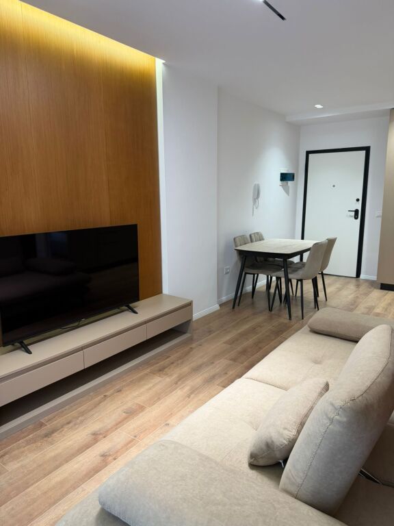 Qera | Apartament 1 + 1 | | 550 €/muaj