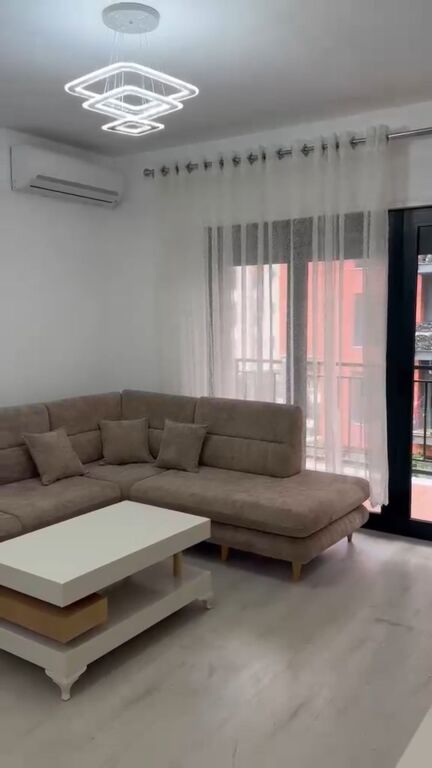 APARTAMENT 2+1+2 ME QIRA – GREEN CITY