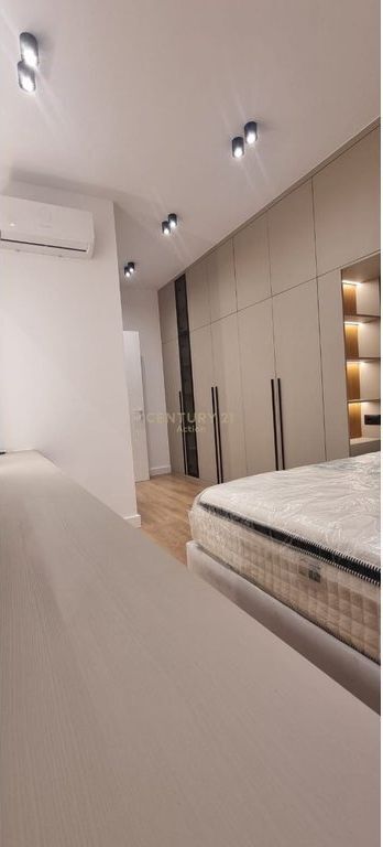 Apartament 2+1 +Post Parkimi Me Qira në Kinostudio, Tiranë - 1000€ | 87 m²!