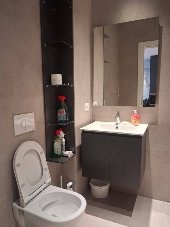 Shitet Apartament 1+1 – Rruga Jordan Misja, Tiranë