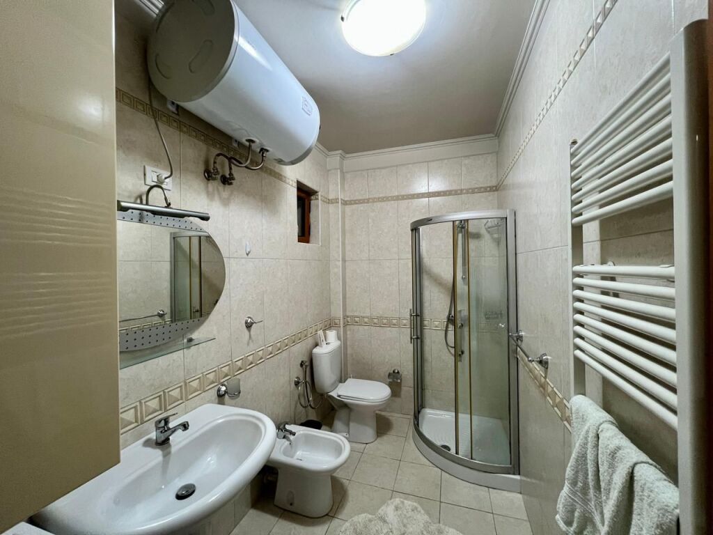Qira, Apartament 1+1+Ballkon, ”Shkolla e Baletit”, Tiranë.