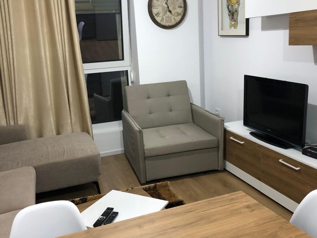 Jepet shtepi me qera 1+1 Ali Dem , Rezidenca Kaimi