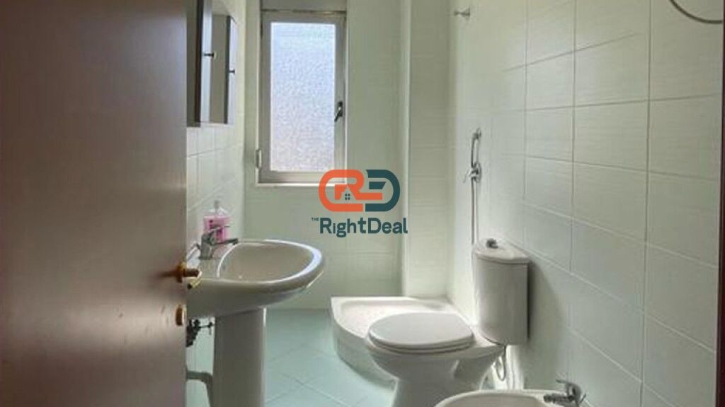 Ne Misto Mame, Shitet Apartament 1+1, I Mobiluar!!