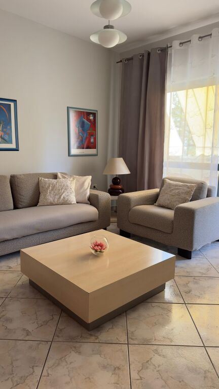 Apartament 1+1 me qera tek Air Albania