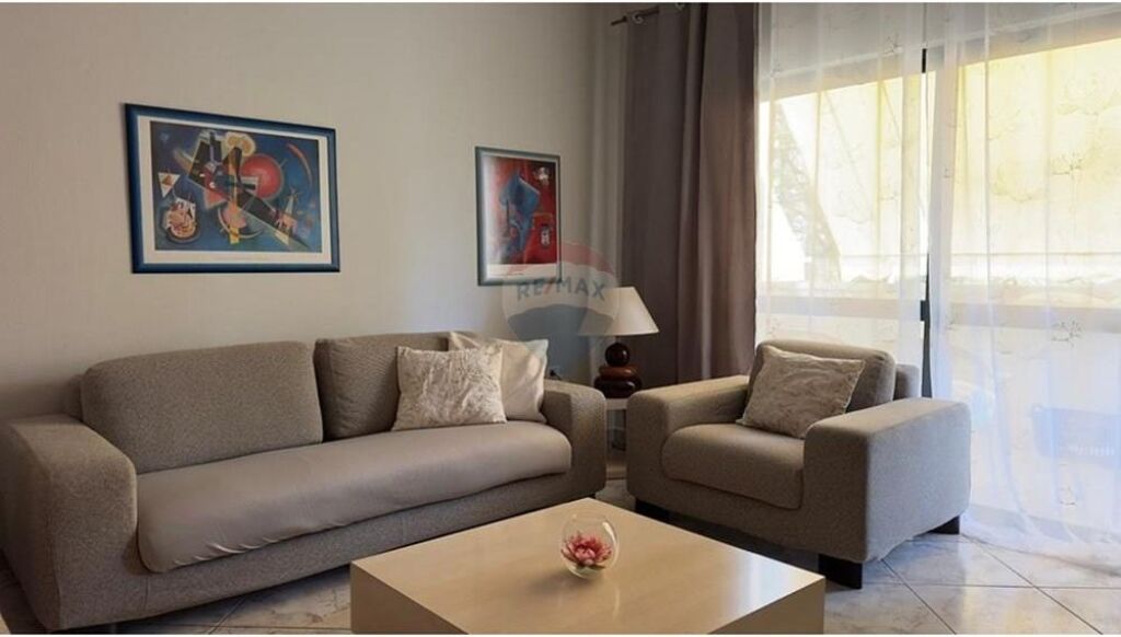Apartament - Për Qira - Liceu Artistik, Tiranë