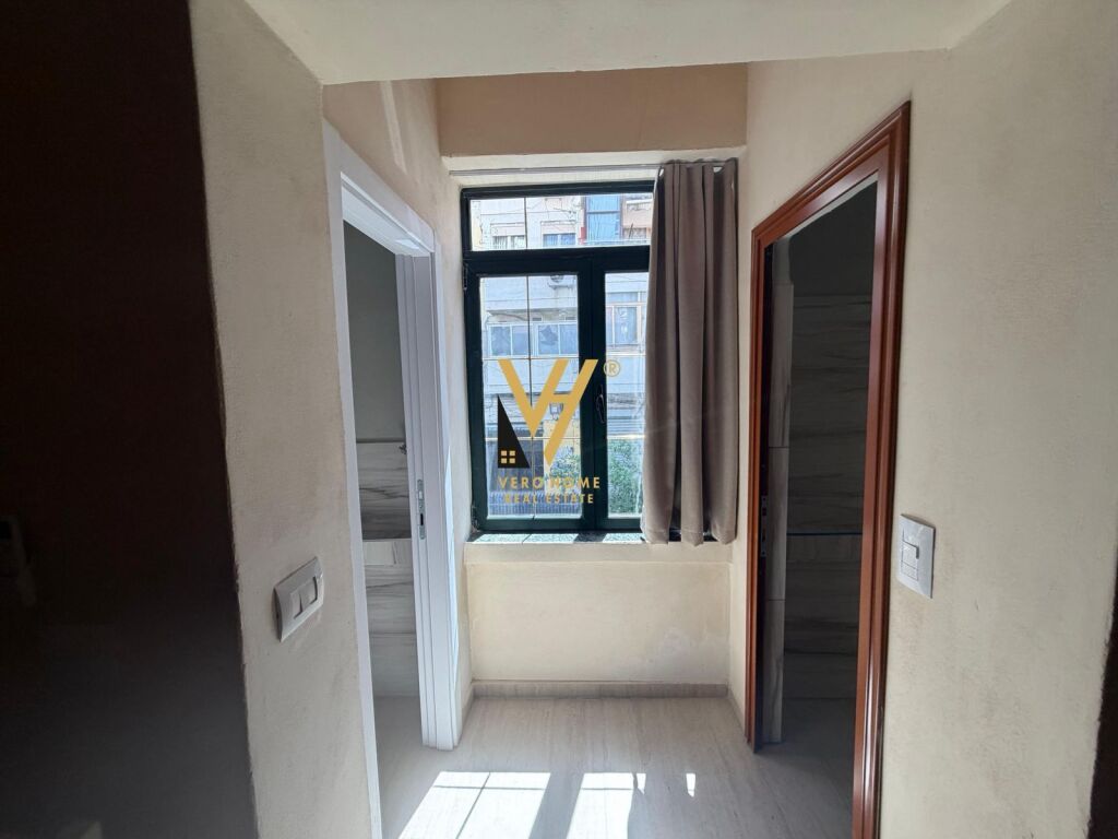 JEPET VILE TRE KATESHE ME QIRA NE MYSLYM SHYR 5.000 EURO