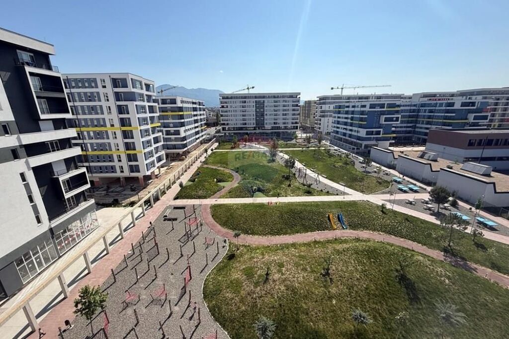 APARTMENT 2+1 WITH PARKING SPACE, UNIVERS CITY!