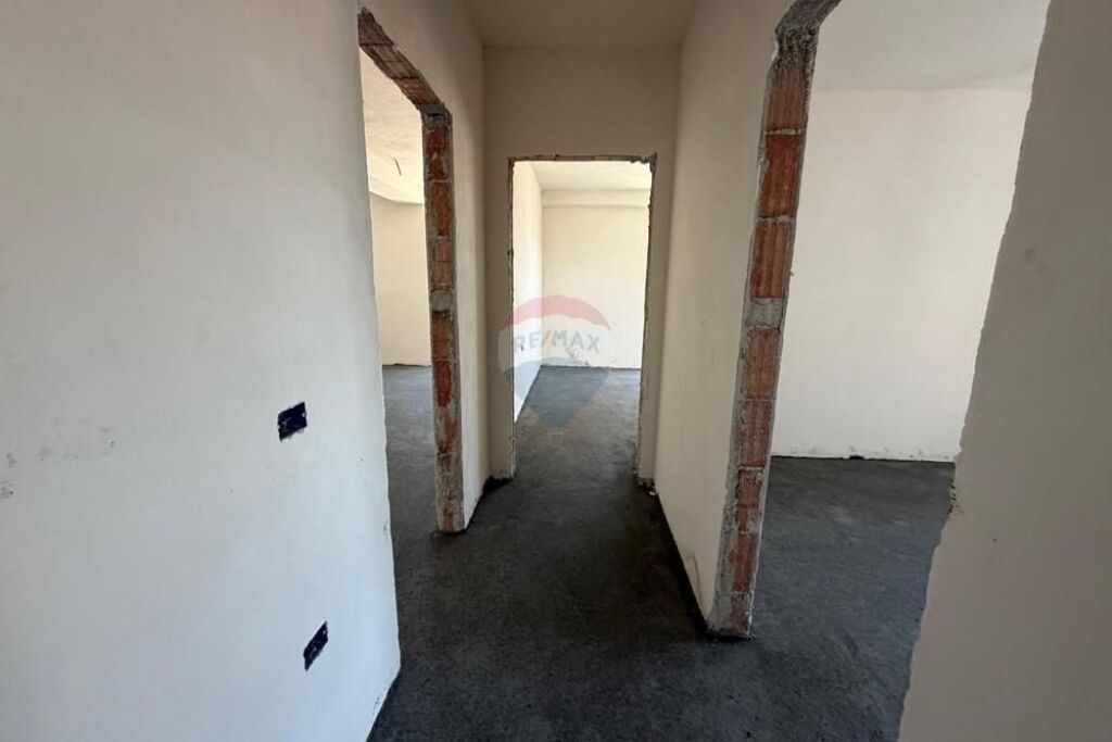 Apartment 3+1+balcony for sale in Kamez