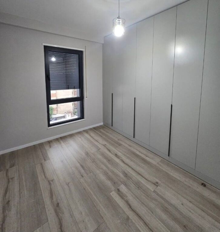 🏡 Shitet Apartament 2+1+2 + Garderobë – Rezidenca Erli, Tiranë ✨