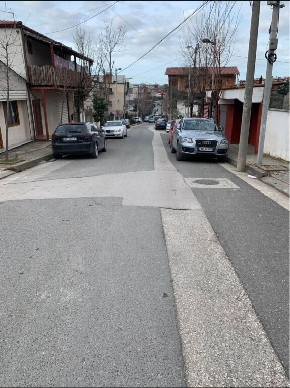 DYQAN ME QERA 32 M2 - INSTITUTI BUJQESOR, KAMEZ