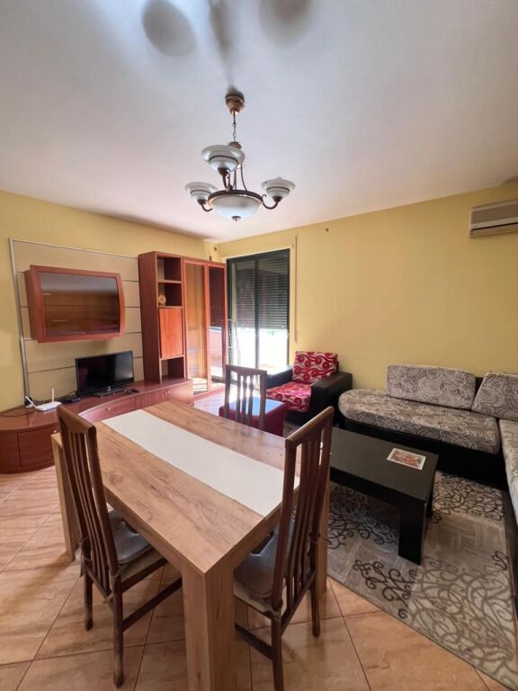 JEPET ME QERA APARTAMENT 1+1 PRANE URES SE DAJLANIT, PLAZH, DURRES