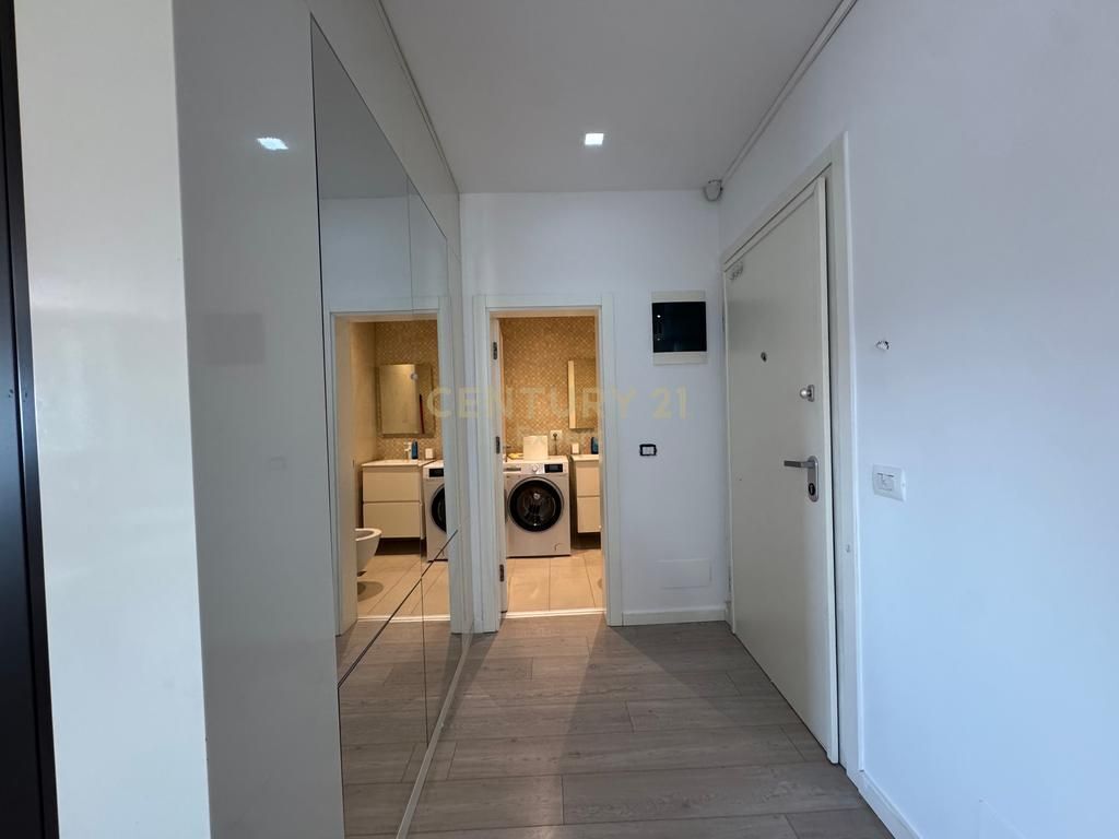 🏡 Jepet me qira apartament 2+1+2 pranë Shkollës së Baletit