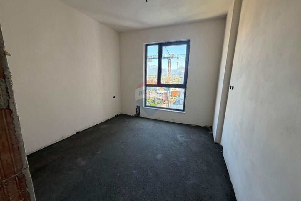 Apartment 3+1+balcony for sale in Kamez