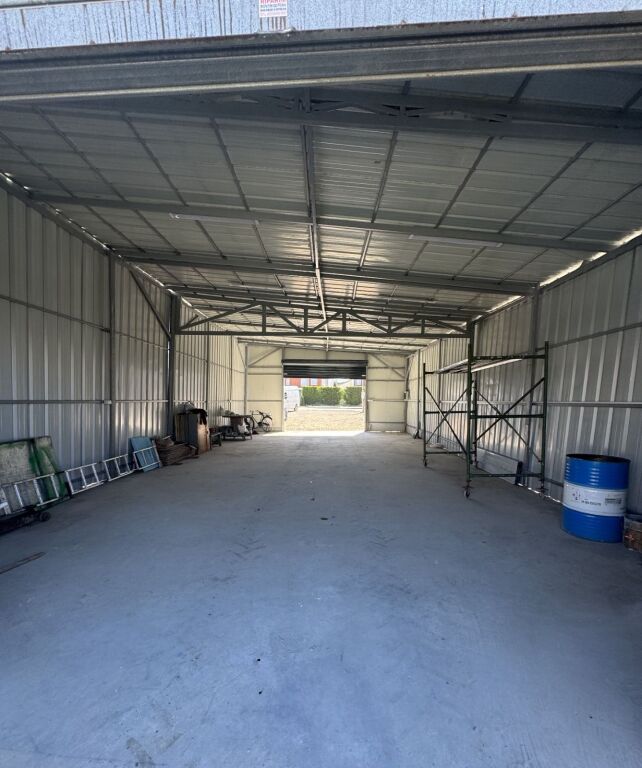 Qera | Magazinë | Tirana International Airport Mother Teresa | 900 €/muaj