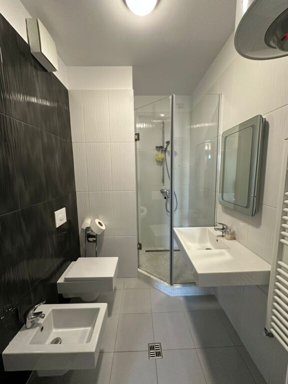 ✨Ambassador 3, Tirana –  Appartamento 2+1+2 in affitto1✨