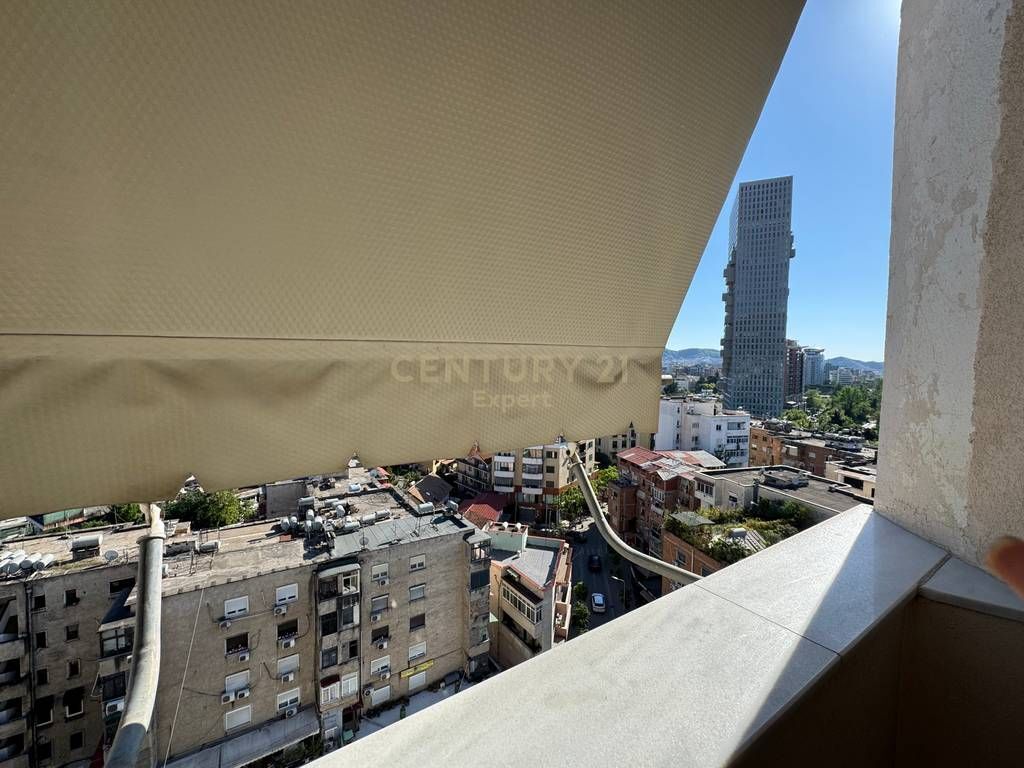 🏡 Jepet me qira apartament 2+1+2 pranë Shkollës së Baletit