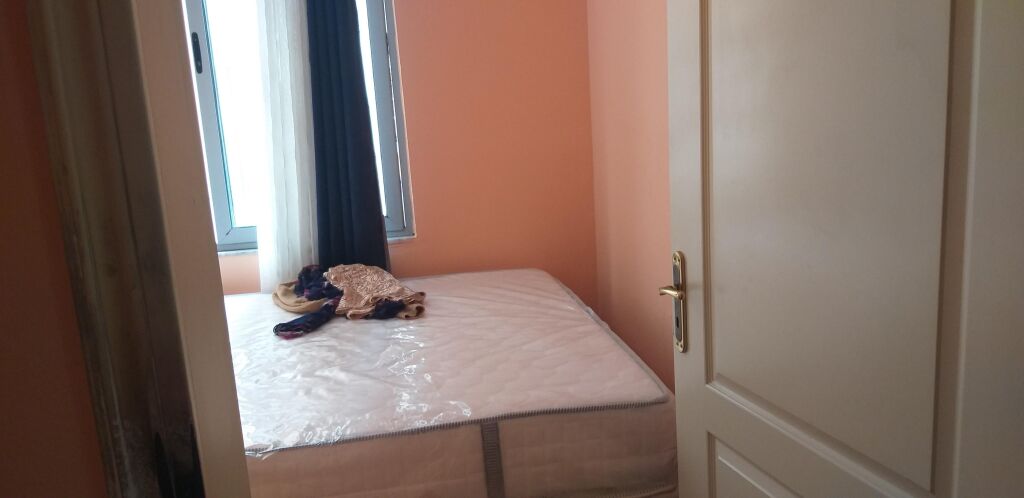 Apartament me qera 1+1 Misto Mame
