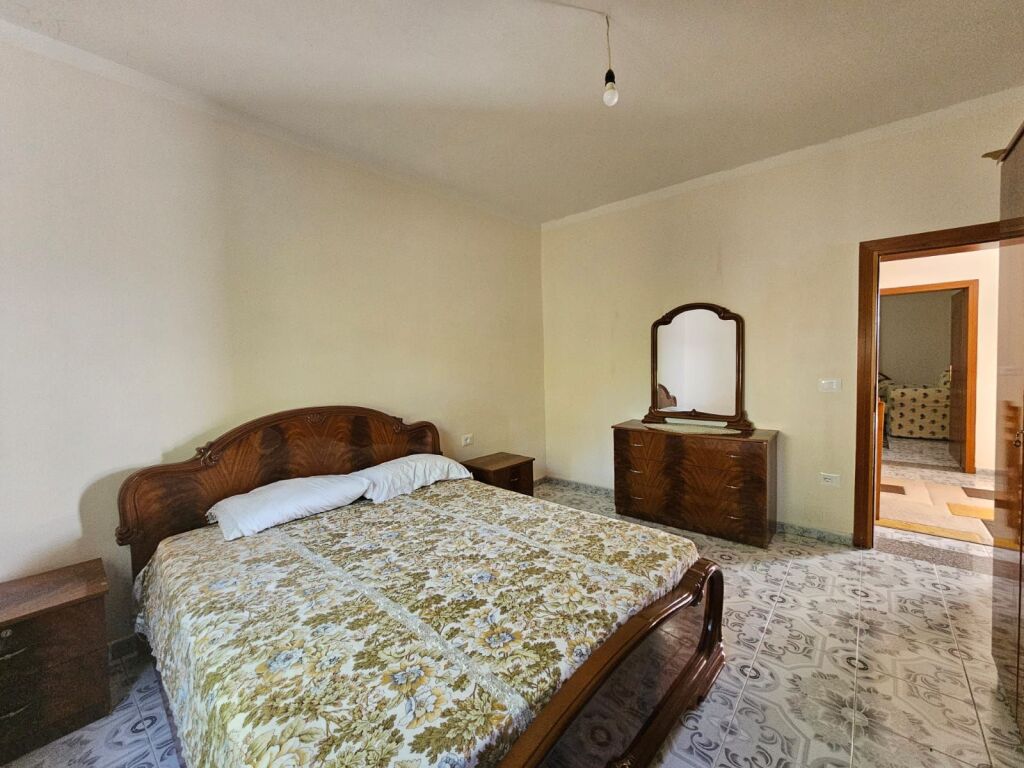 SHTEPI ME QERA TE CEZMA E FERRES