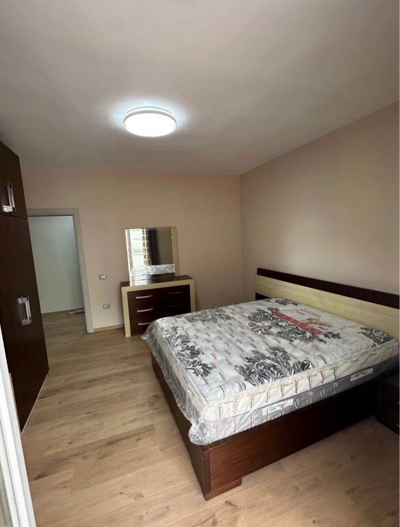 Apartament me qira 2+1+2 ne Astir