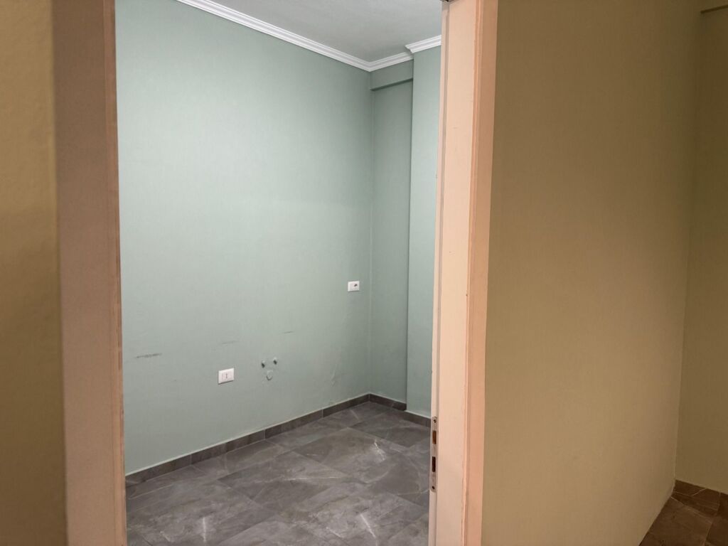 Business premises for rent