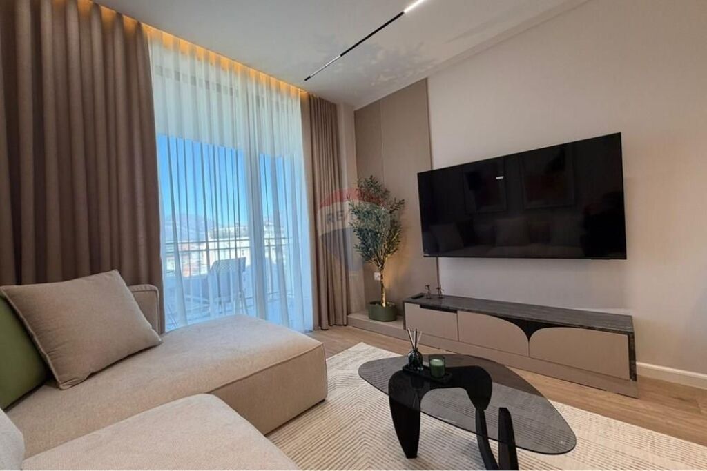 Apartament per shitje 2+1+2 tek Mine Peza