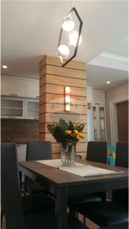 Super apartament 2+1me qira tek Kodra e Diellit!