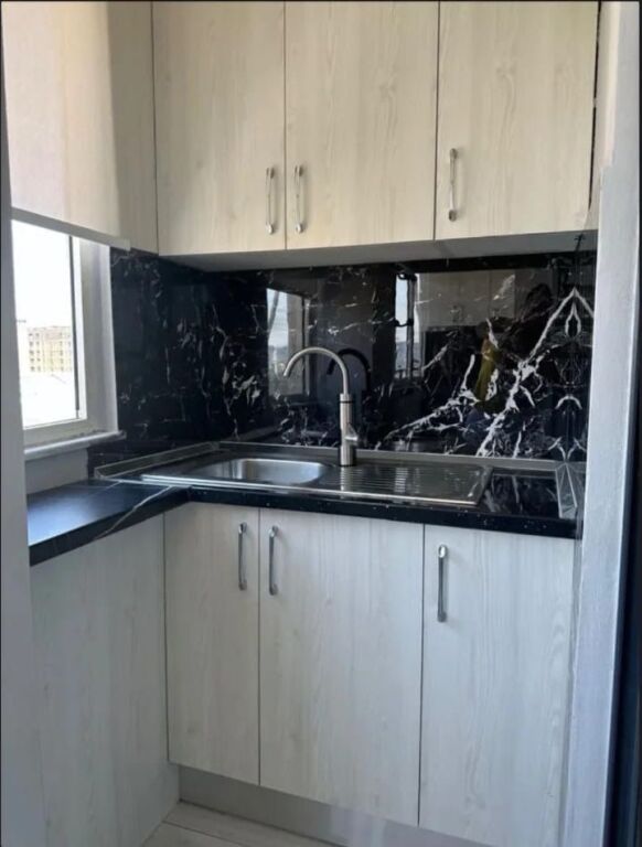 2+1 arredato a Berryl, 600 euro