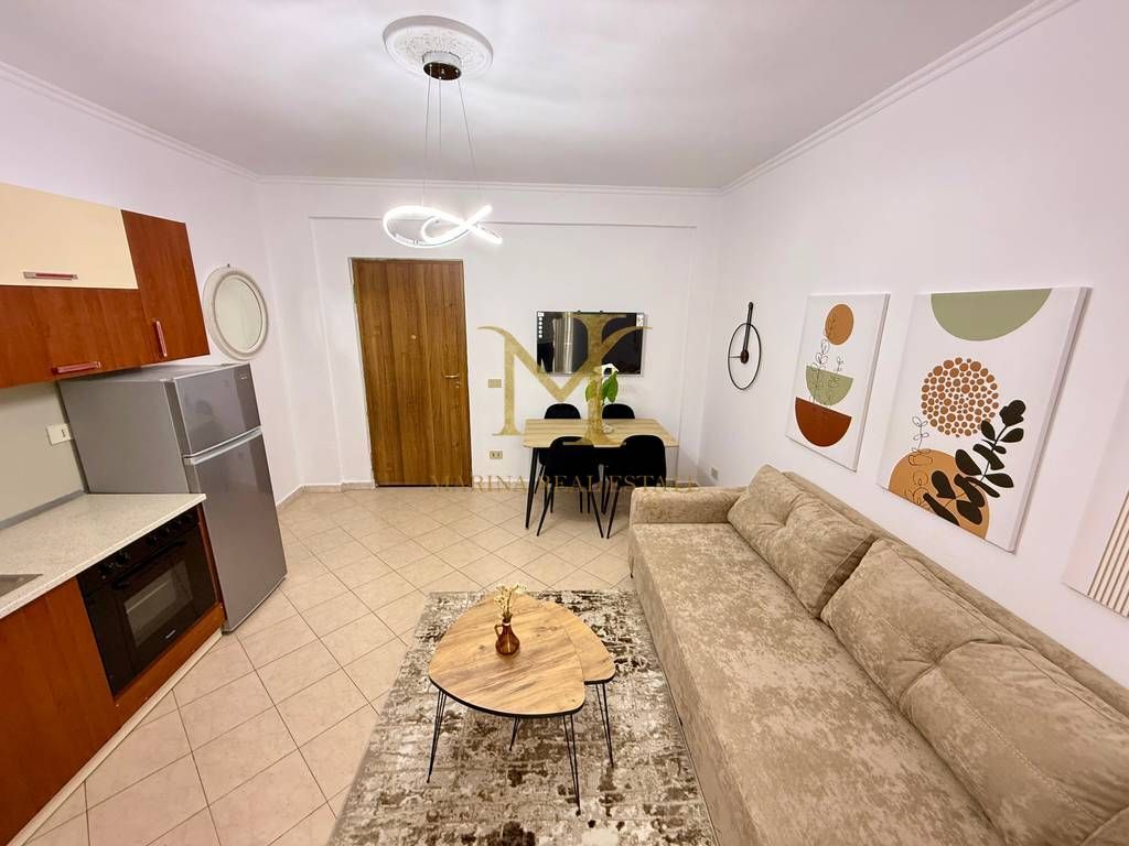 Shitet Apartament 1+1, Plazh Hekurudha,Durrës
