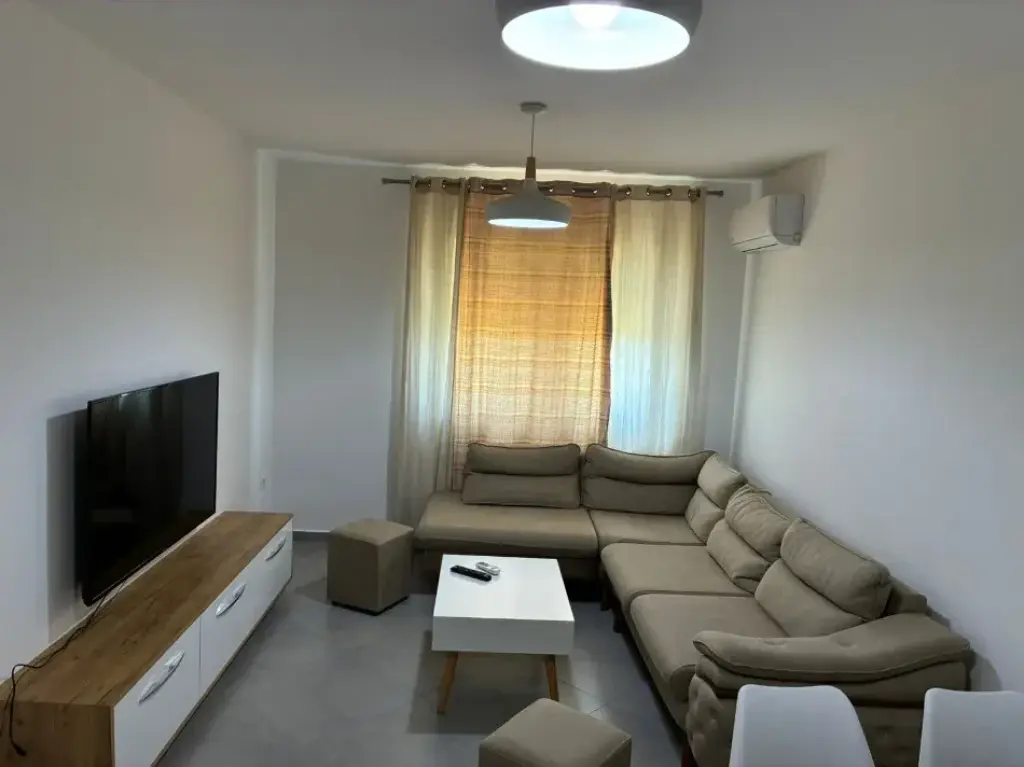 Qera | Apartament 1 + 1 | Astir | 400 €/muaj
