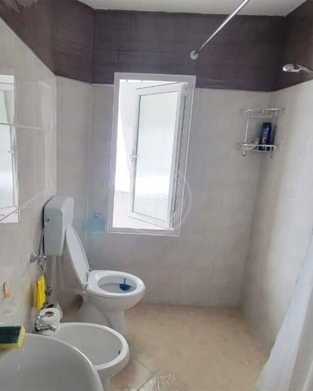 Apartament për shitje
