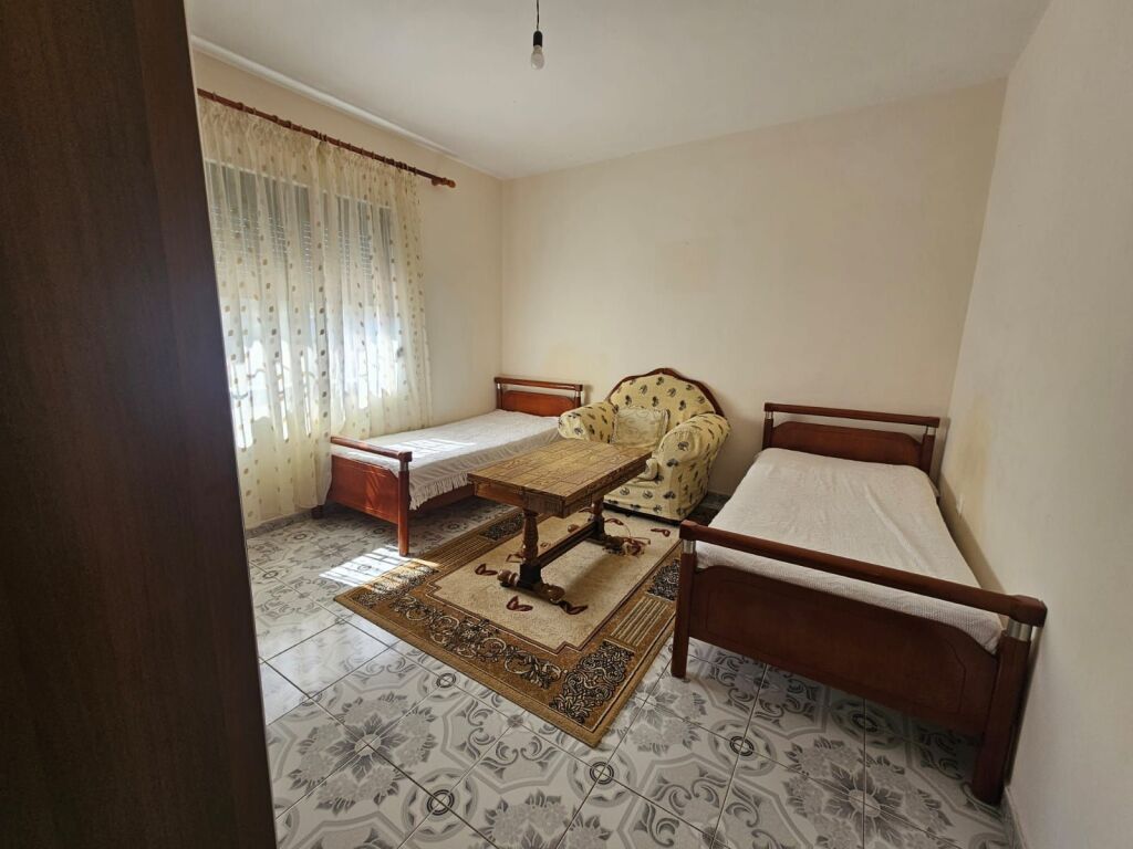 SHTEPI ME QERA TE CEZMA E FERRES