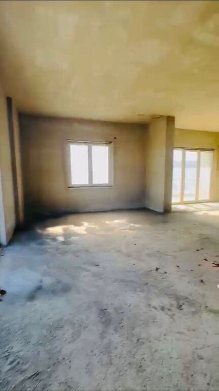 🏙️ Shitet Penthouse Ekskluziv me Verandë Panoramike pranë Rrugës së Elbasanit – 290 m²