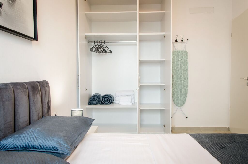 Tirana, affitto appartamento 1+1+BLK (SIRI2)