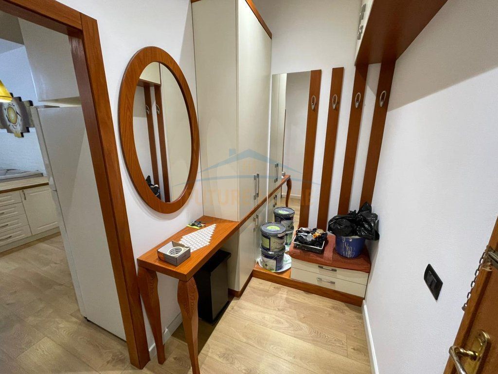 Qera, Apartament 2+1 , Yzberisht, Tirane .