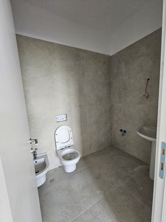 🏢 Apartment 2+1+2 for Rent for Offices – Dry Lake