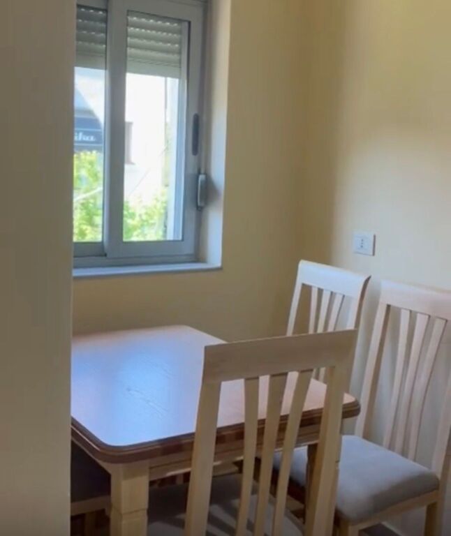 Apartament 1+1 me qira tek Mine Peza