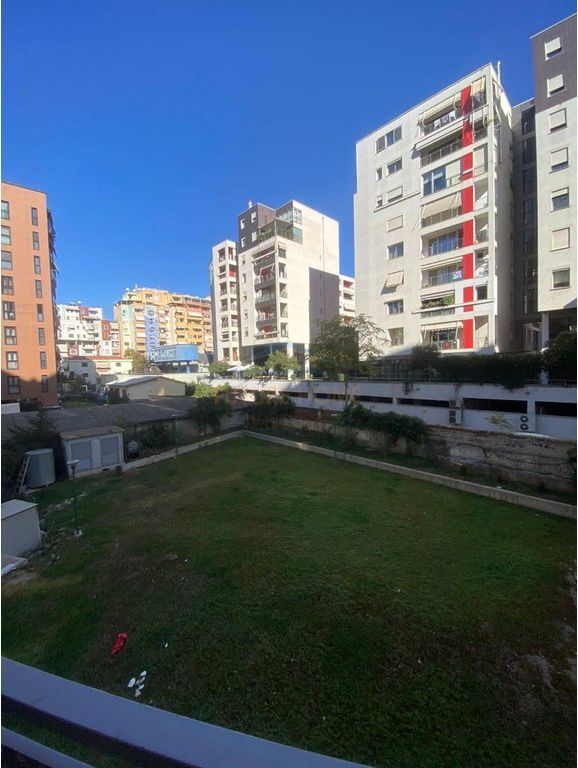 Qera,Apartament 2+1+2, Rruga e Kosovareve, Tirane