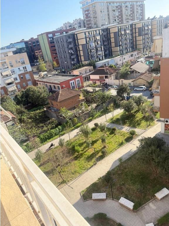 Shitet Apartament 2+1+depo Kompleksi Gener 2