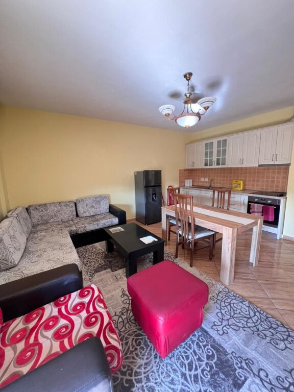 JEPET ME QERA APARTAMENT 1+1 PRANE URES SE DAJLANIT, PLAZH, DURRES