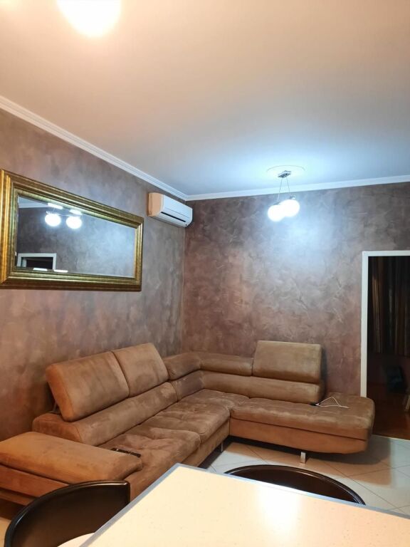 APARTAMENT 2+1 ME QERA TEK KODRA E DIELLIT
