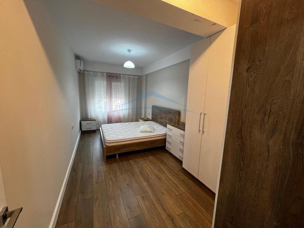 Qera, Apartament 1+1, Kodra e Diellit, Tiranë.