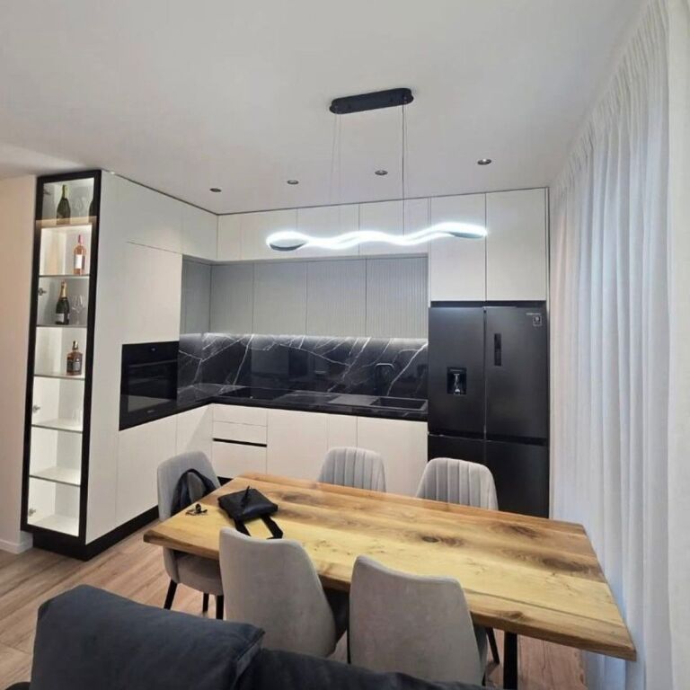 🏡✨ Shitet Apartament 2+1+2 + Garderobë – Rezidenca Erli, Tiranë ✨🏡