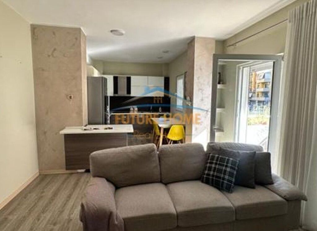 Shitet,Apartament 2+1, Selitë, Tiranë