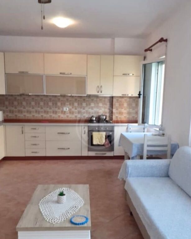 Appartamento in vendita