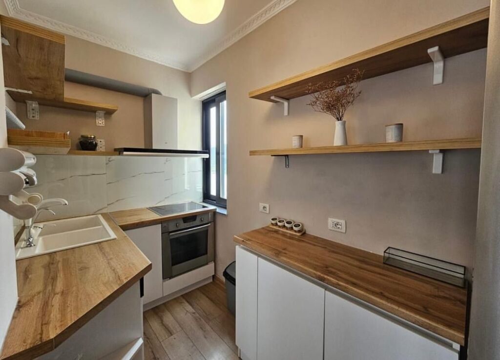 Apartament 2+1 per qira , Liqeni Artificial