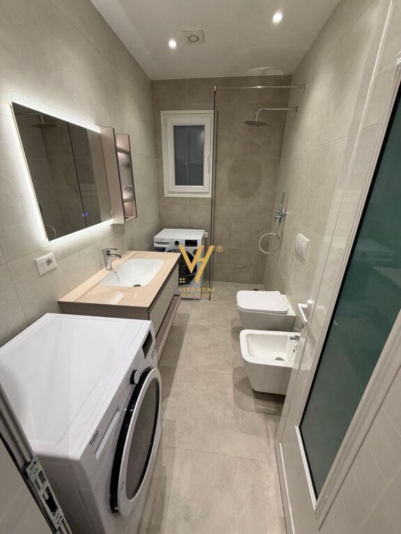 JEPET APARTAMENT 1+1+BLK ME QERA NE SHKOZE 500 EURO