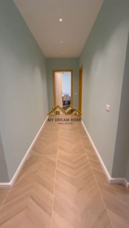 Jepet me Qira Kati i Dytë i një Ndërtese 3-Katëshe 1+1 në Spitallë, Durrës