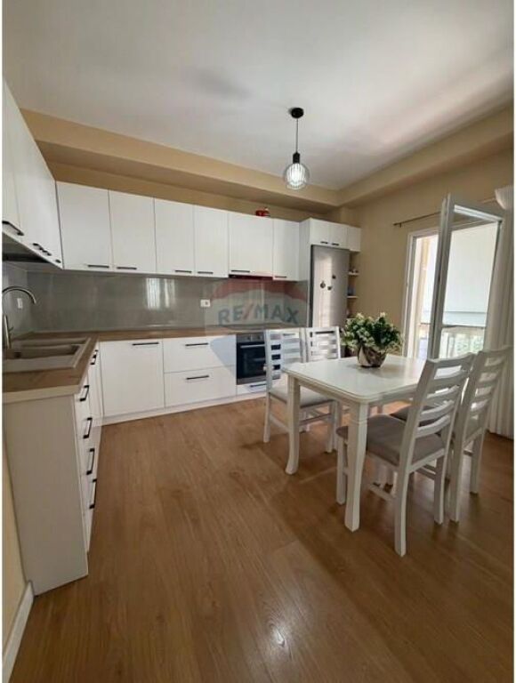 Jepet me qira apartament 1+1 , SELITE