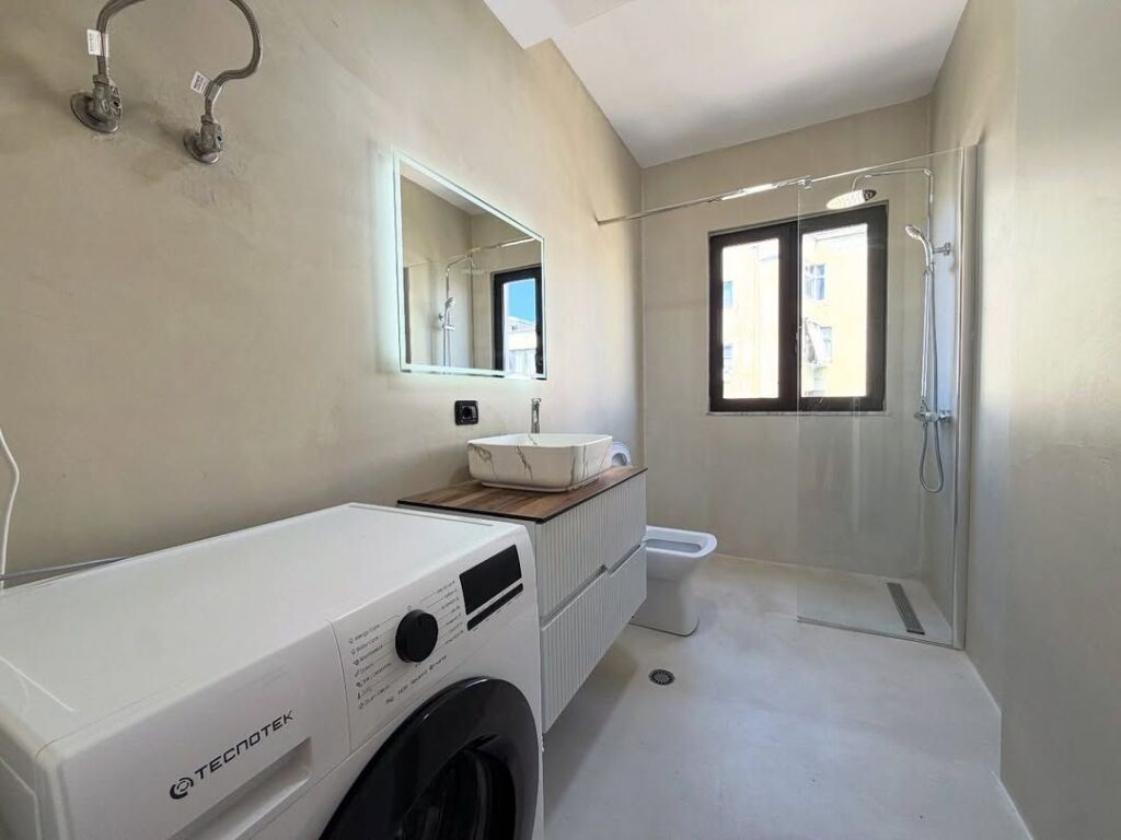 🏠 SHITET Apartament 2+1+Garderobë | Përballë Delijorgjit (buzë Lanes)